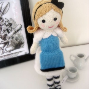 Amigurumi Knit Alice in Wonderland Pattern Digital Download image 2