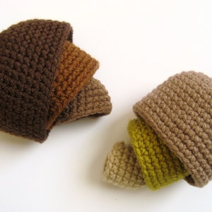 Amigurumi Crochet Nesting Acorns Pattern Digital Download image 4