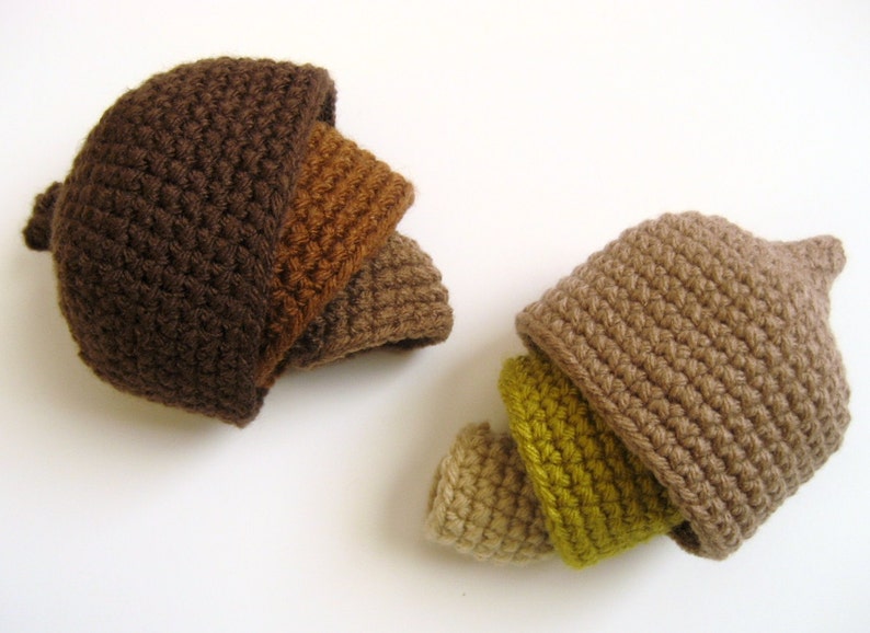Amigurumi Crochet Nesting Acorns Pattern Digital Download image 4