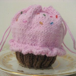 Sale Amigurumi Knit Little Cupcake Purse Pattern Digital Download image 5