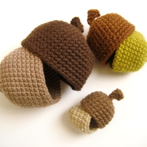 Amigurumi Crochet Nesting Acorns Pattern Digital Download image 3