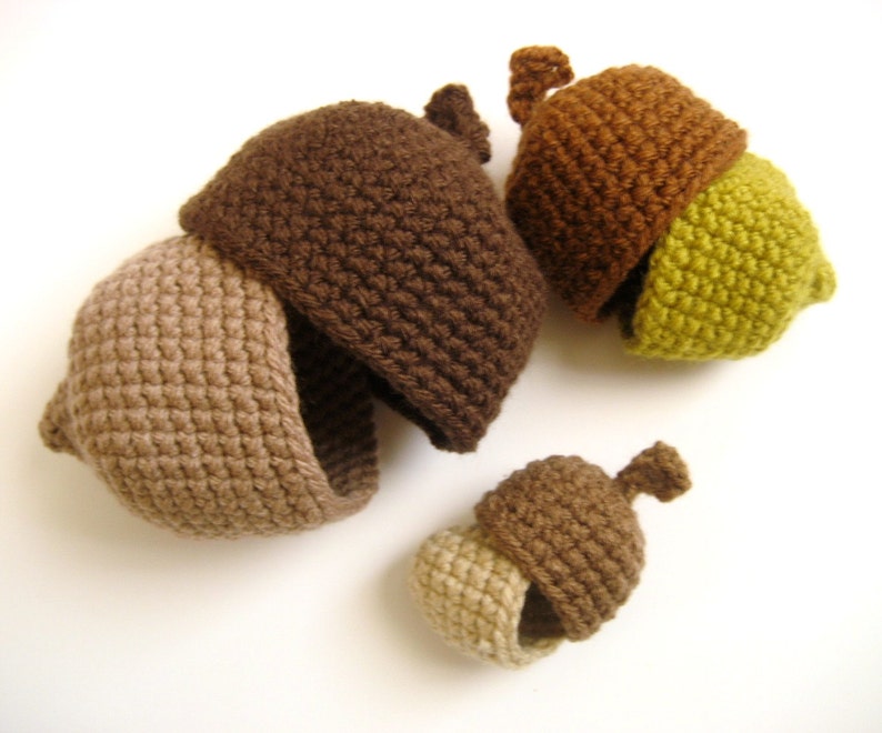 Amigurumi Crochet Nesting Acorns Pattern Digital Download image 3