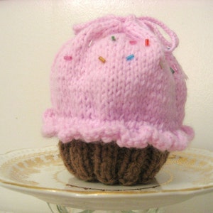 Sale Amigurumi Knit Little Cupcake Purse Pattern Digital Download image 4