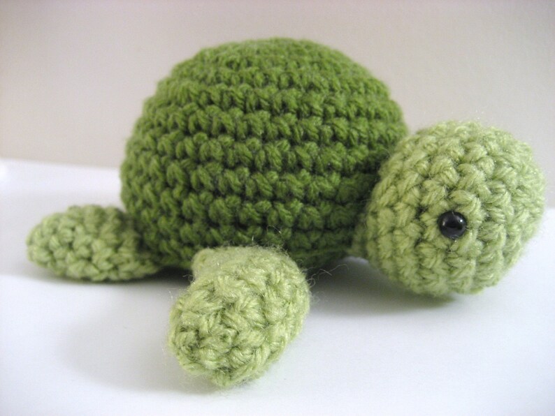 Amigurumi Crochet Sea Turtle Pattern Digital Download image 4