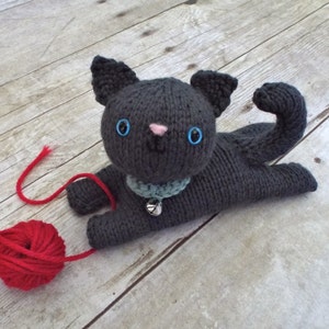 Amigurumi Knit Kitten Pattern Digital Download image 2