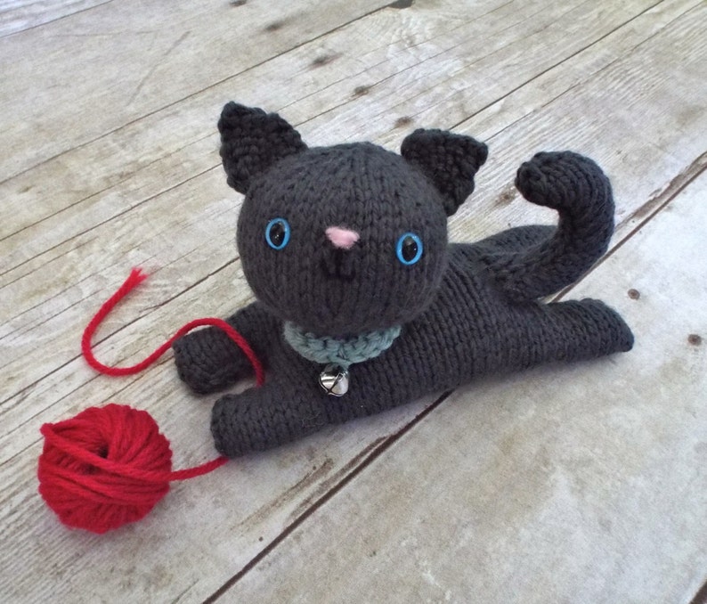 Amigurumi Knit Kitten Pattern Digital Download image 2