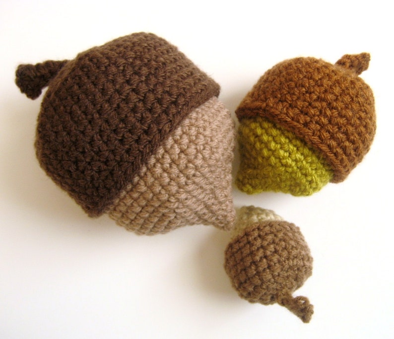 Amigurumi Crochet Nesting Acorns Pattern Digital Download image 1