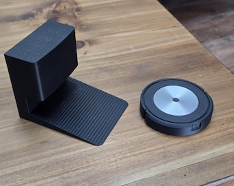 Mini Robot Vacuum Figurine / Desk Fidget w/ Self Empty Bin -Black