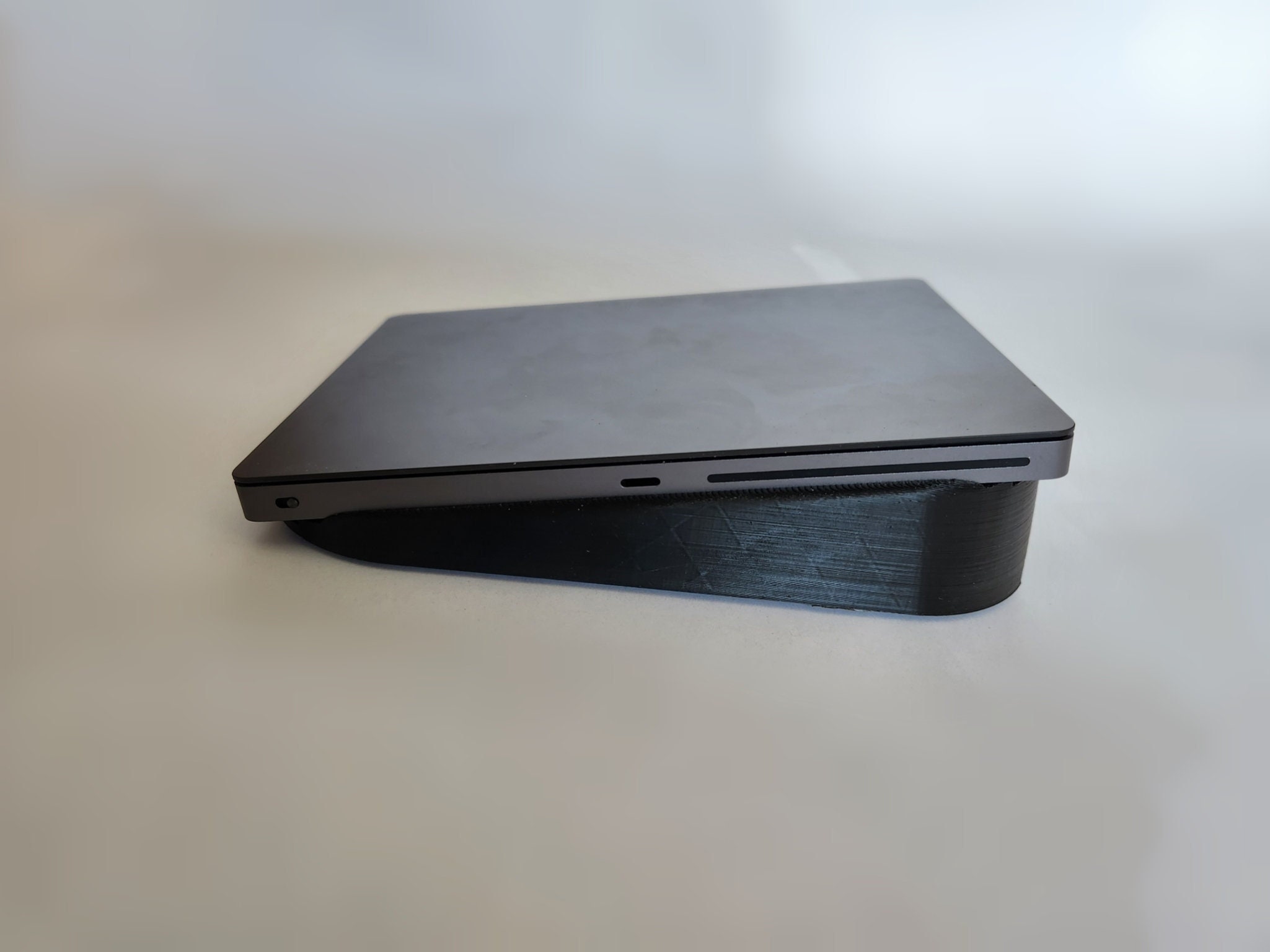 Ergonomic Angle Mount for Apple Magic Trackpad 2 & 3 - Etsy