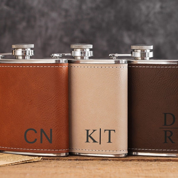 Personalisierter Lederflask, gravierter Flask für Trauzeugen, Lederflask für Männer, Groomsman Flask Set, 6oz Leder Hip Flask, Trauzeugen-Vorschlag