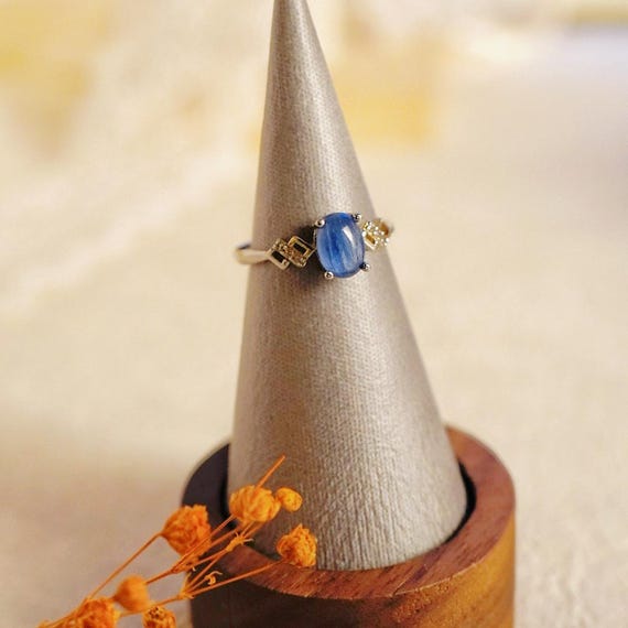 Dainty Blue Crystal Gemstone Ring - Natural Kyanite Adjustable Ring - Minimalist Stacking Ring - Birthday Gift for Her - Handmade Jewelry