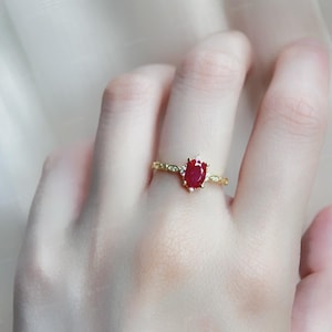 Vintage Ruby Diamond Engagement Ring in 14K Gold - July Birthstone Jewelry - Anniversary Gift - Handmade Red Gemstone Ring - Gift for Her