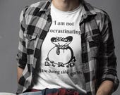 I am not Procrastinating T-Shirt | Side Quest T-Shirt