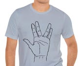 Live Long and Prosper | Vulcan T-Shirt | Science Fiction Tee | Gift for Geeks | Gift for Star Trek Fans | Gift for Science fans