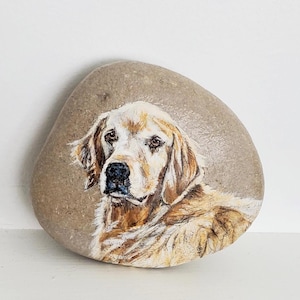 Tierportrait auf Stein - Personalisiertes realistisches und detailliertes Katzen- oder Hundeportrait auf Stein nach Ihren Fotos.