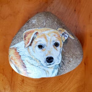 Pet portrait on rock - Custom hand painted realistic and detailed cat or dog portrait on a stone from your photos.