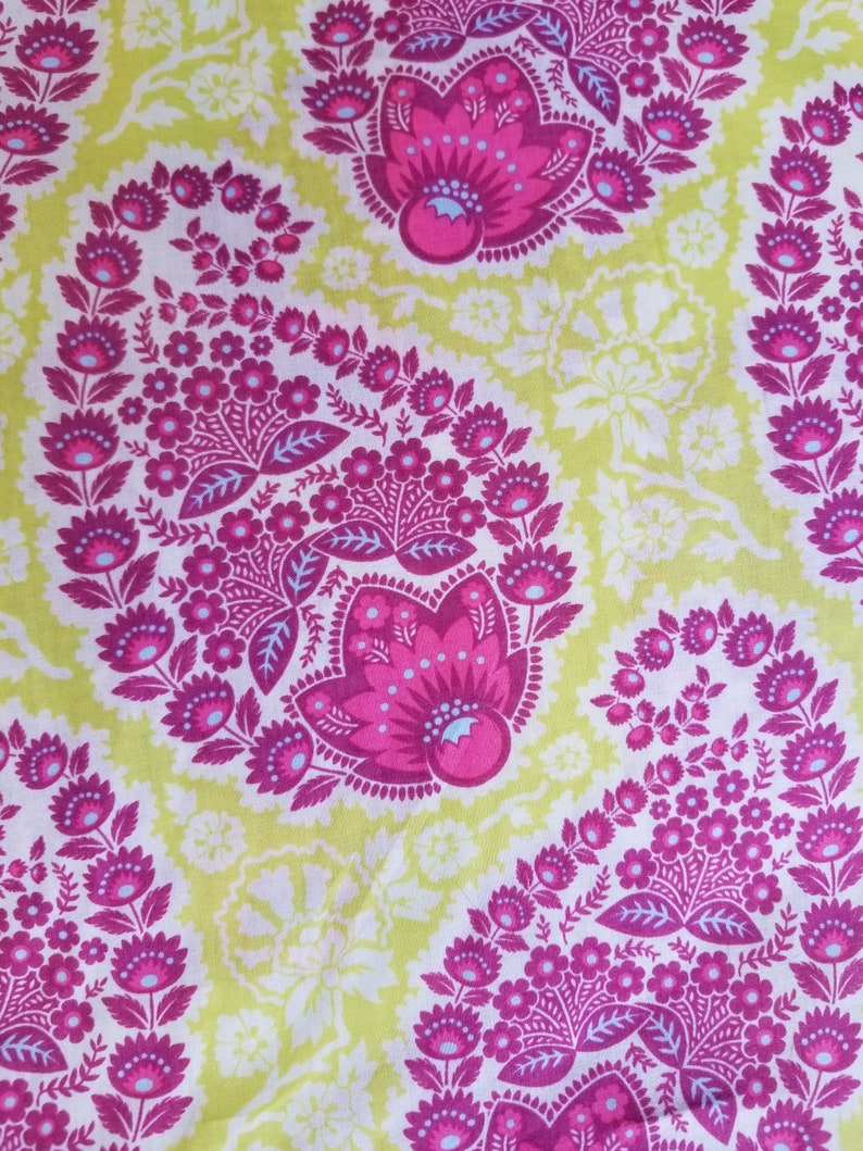 By The Half Yard Voile Super Soft Heirloom By Joel Dewberry Paisley In Amethyst Cotton Fabric Quilt Backing Clothing Hat Making Hair Crafts Craft Supplies Tools Commentfer Fr