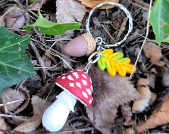 Red Mushroom Keychain, Amanita Mushroom with Acorn and Oak Leaf