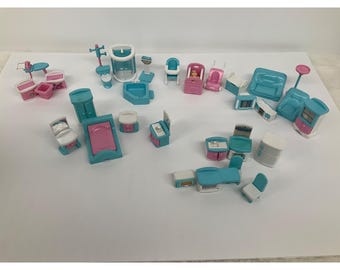 My Sweet Home Dollhouse Furniture Y2K 90s Vintage 1996 Toys "R" Us 32 pc