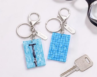 Customized Name Water Ripple Sparkling Swimming Pool Keychain Gift for Swimming Lovers