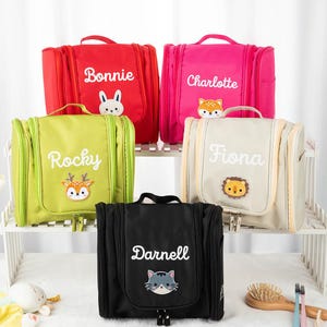 Benutzerdefinierter Name Cartoon Tier Patch Kulturtasche Kinder Aufbewahrungstasche mit mehreren Fächern und Spiegel Reisegeschenk für Kinder / Jugendliche / Jungen / Mädchen