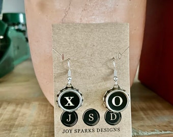 Vintage Typewriter Key Earrings: Hugs and Kisses (XO) Style!