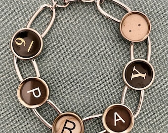 Divine Elegance: Handcrafted Typewriter Key Bracelet Featuring PRAY with Spaces – A Timeless Symbol of Prayer