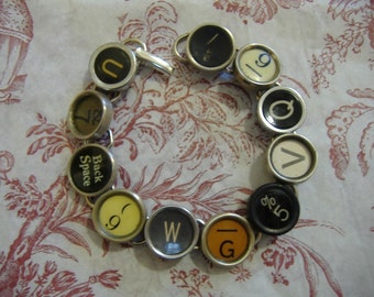 Vintage Typewriter Key Bracelet: A Unique Blend of 11 Typewriters