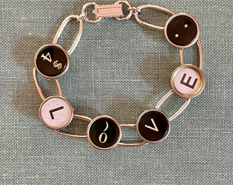 Timeless Love: Typewriter Key Bracelet Featuring Spaces, Handcrafted with Authentic Typewriter Keys – A Sentimental Emblem of Affection