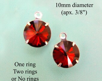 Red 10mm round glass stones with rivoli faceting, for pendants, glass connectors or earrings, medium dark, 2 pc