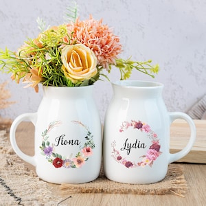 Personalized Vase, Wreath Vase with Name, Personalised Vase, Gift for Grandparents, Nan Gift, Ceramic Vase, Personalized Nanny Gift