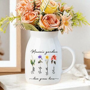 Mothers Day Gift, Personalised Vase, Gift For Mum, Gift For Grandma, Gift For Her, Ceramic Vase, Nanny Gift,Birth Flower, Personalised Gifts