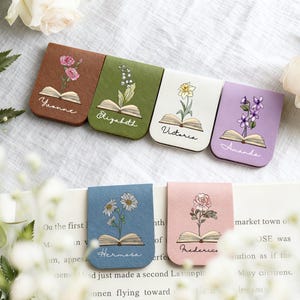 Personalized Magnetic Bookmark, Gift for Her, Birth Flower Leather Bookmark, Initials Bookmark, Reader Gift, Christmas Gift