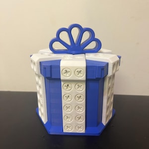 Quirky 3D Printed Box with 202 Screws - Fun & Frustrating Gift for All Ages