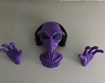 Galactic Alien Headset Display Stand for Wall - Gaming Room Decor