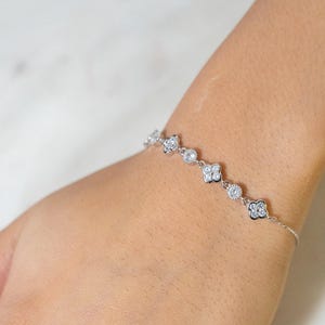 Sterling Silver 925 Clover Bracelet, Four Leaf Clover Bracelet, Women&#39;s Bracelet, Dainty Bracelet, Minimalist Bracelet, Silver Bracelet