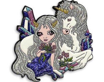 Épinglette en émail de collection Fiona et la licorne - Jasmine Becket-Griffith
