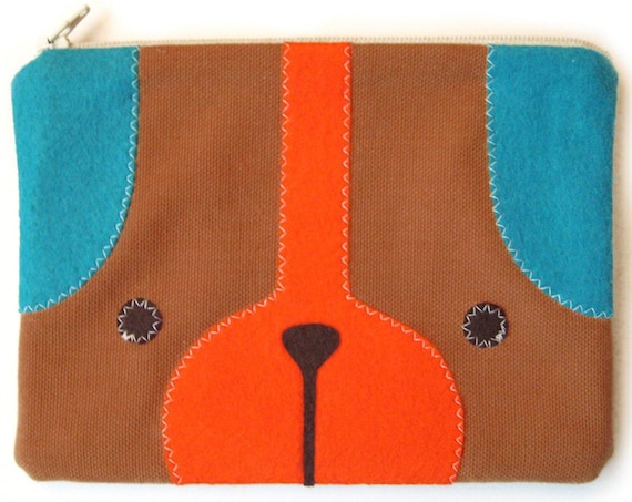 Puppy Dog Zipper Pouch in Golden Brown