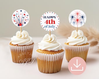 Fourth of July Cupcake Topper, USA Cupcake Topper, Happy 4th of July Labels, 4th of July Cupcake Toppers, Patriotic Party Favor, Round Label