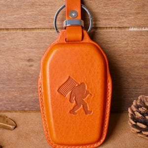 Leather Key Case For Tacoma, Tacoma Trd pro Sport Sr Sr5 PreRunner Limited Trailhunter Key Fob Cover, Personalized Gift for Him