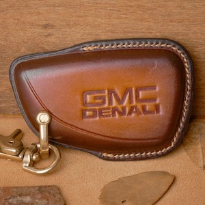 GMC Denali Key Fob Cover, Handcraft Leather Key Case For Canyon Yukon Sierra 1500 2500 HD AT4, GMC Accessories, Personalized Gift For Him