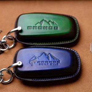 All Type Ford Bronco Key Fob Cover - Bronco Sport, Badlands, Big Bend, Wildtrak, 2-Door, 4-Door - Bronco Key Holder - Gift For Him