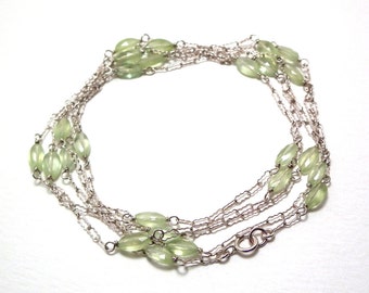 Chrysanthe - Prehnite necklace/bracelet