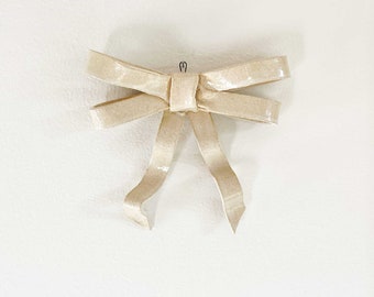 Ceramic Wall Ribbon Bow #17 - White
