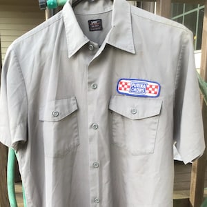 Purina Chows work shirt w/ (2) Patches, LEE Brand Shirt, Gray color, Medium Size,