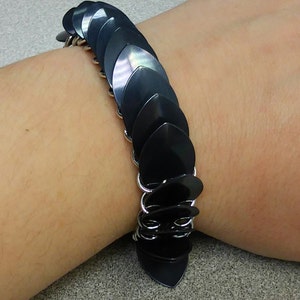 Gray Scale Maille Bracelet