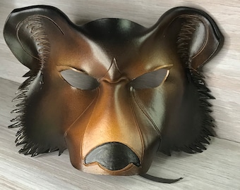 Máscara de oso negro de California, máscara de animal de cuero, máscara de oso hecha por Faerywhere. También disponibles colores personalizados para osos de peluche.