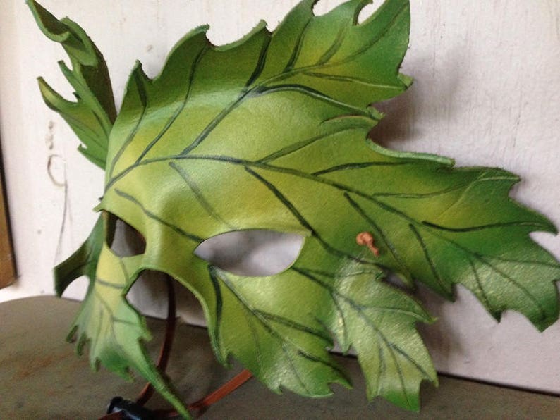 LEAF MASK, leather leaf, Spring Green leaf mask, leather mask by Faerywhere image 2