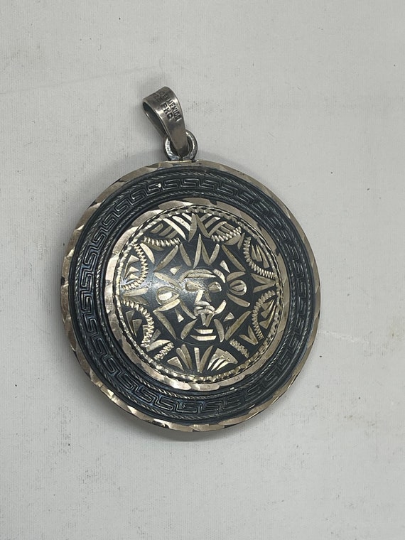 Sterling Silver 925 Sun Face Mayan Calendar Sombr… - image 1