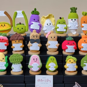 Positive Crochet Vegetables and Fruits, Crochet Desk Buddy, Emotional Support Inspirational Dietitian Gift, Crochet Vegetables